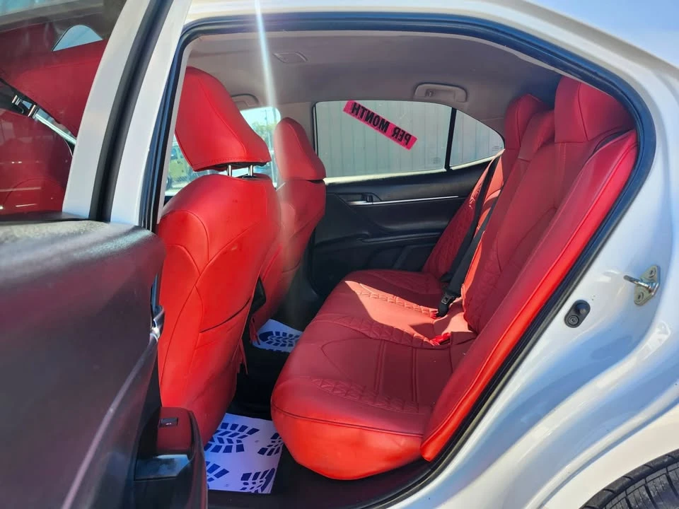 2020 Toyota Camry 8th Gen - Image 7 of 16