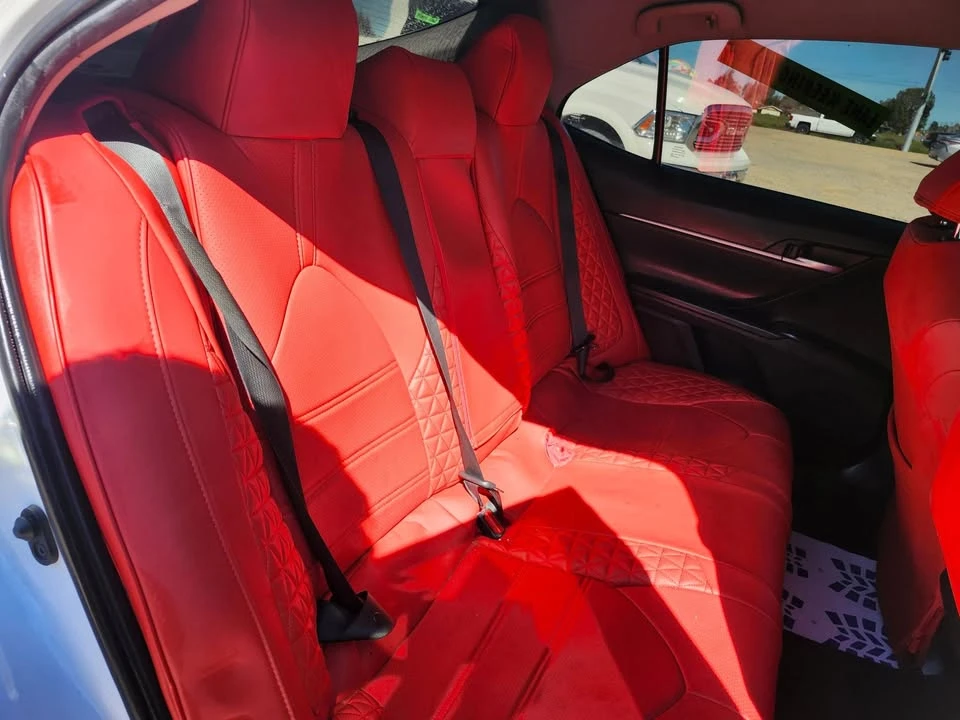 2020 Toyota Camry 8th Gen - Image 13 of 16