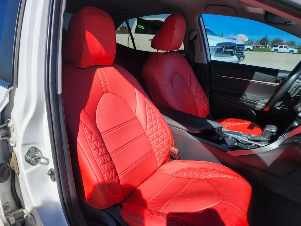 2020 Toyota Camry 8th Gen - Image 12 of 16