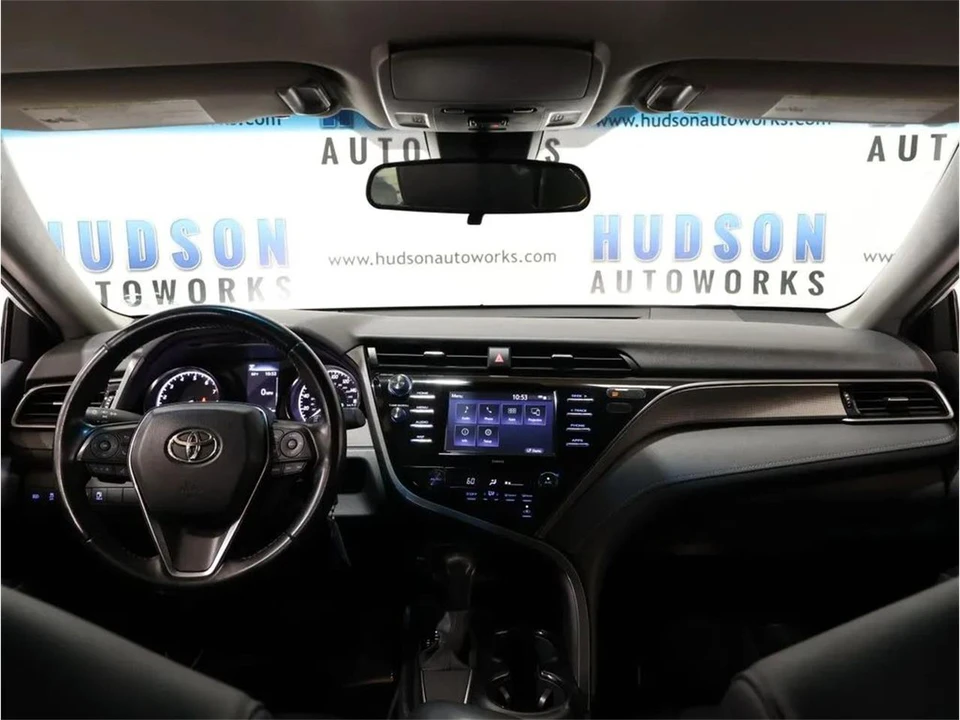 2020 Toyota Camry 8th Gen - Image 23 of 31