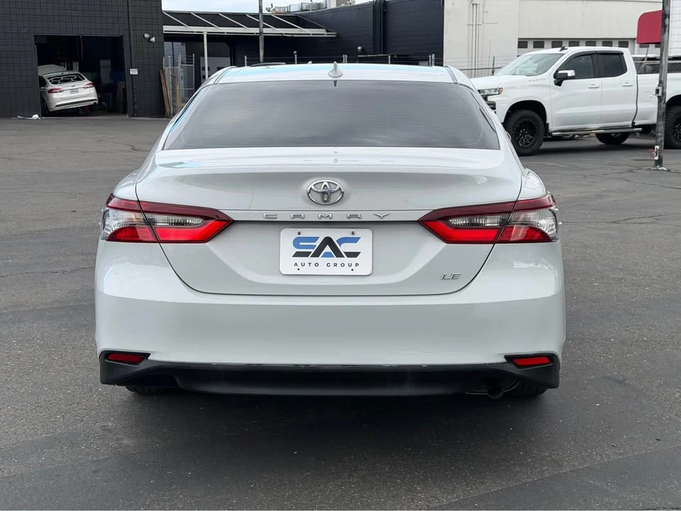 2020 Toyota Camry 8th Gen - Image 4 of 15