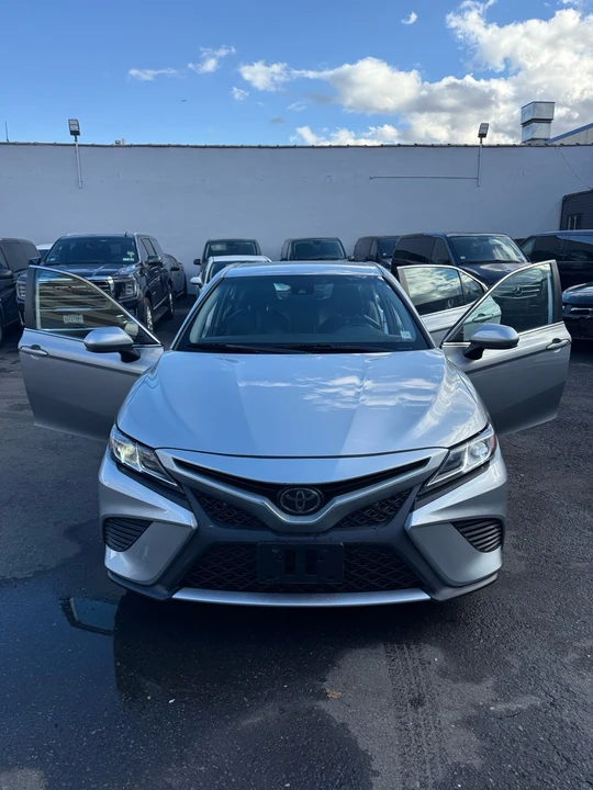 2020 Toyota Camry 8th Gen - Image 4 of 4