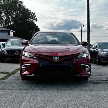2020 Toyota Camry SE Sedan 4D
