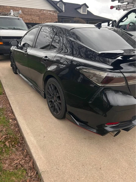 2020 Toyota Camry 8th Gen - Image 13 of 14
