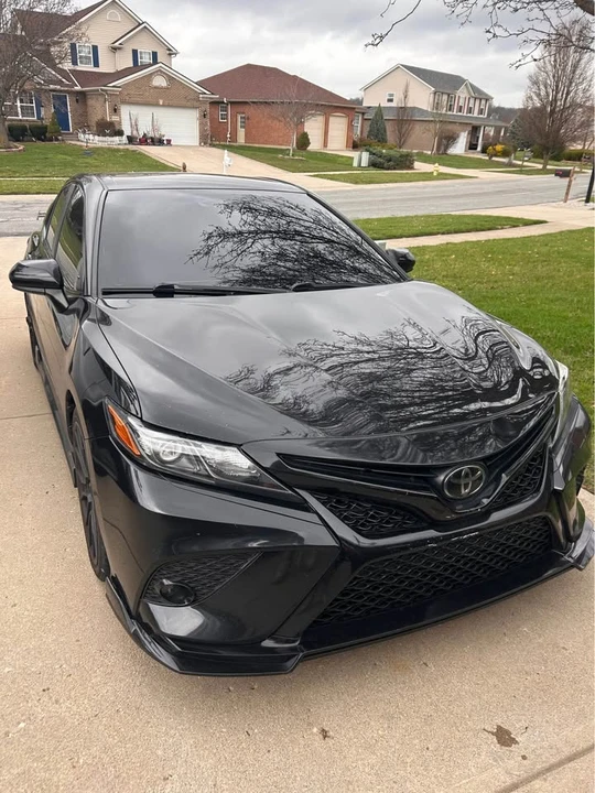 2020 Toyota Camry 8th Gen - Image 10 of 14