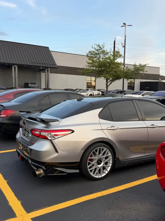 2020 Toyota Camry 8th Gen - Image 3 of 7