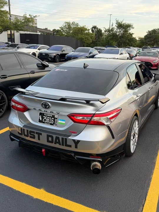 2020 Toyota Camry 8th Gen - Image 4 of 7