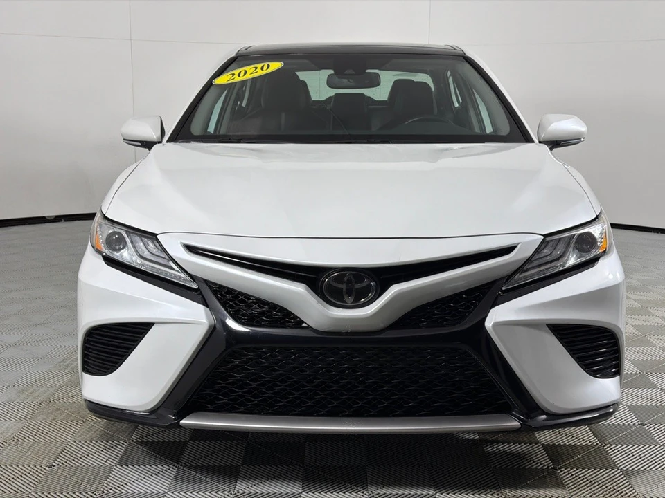 2020 Toyota Camry 8th Gen - Image 11 of 12