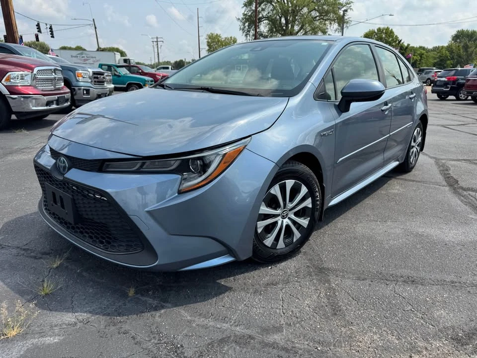 2020 Toyota Corolla 12th Gen - Image 2 of 17