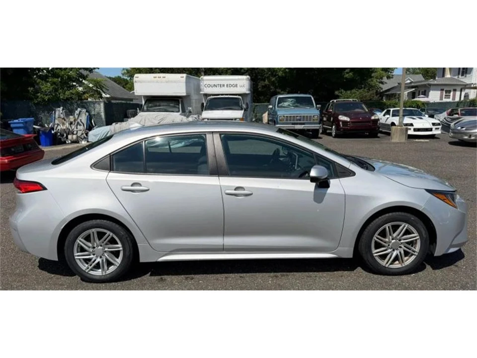 2020 Toyota Corolla 12th Gen - Image 13 of 31