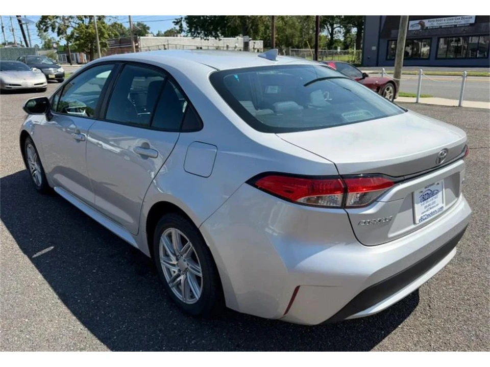 2020 Toyota Corolla 12th Gen - Image 9 of 31