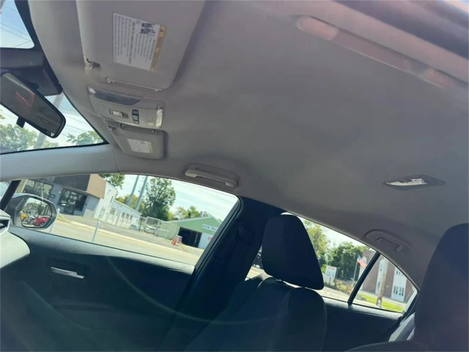 2020 Toyota Corolla 12th Gen - Image 24 of 31