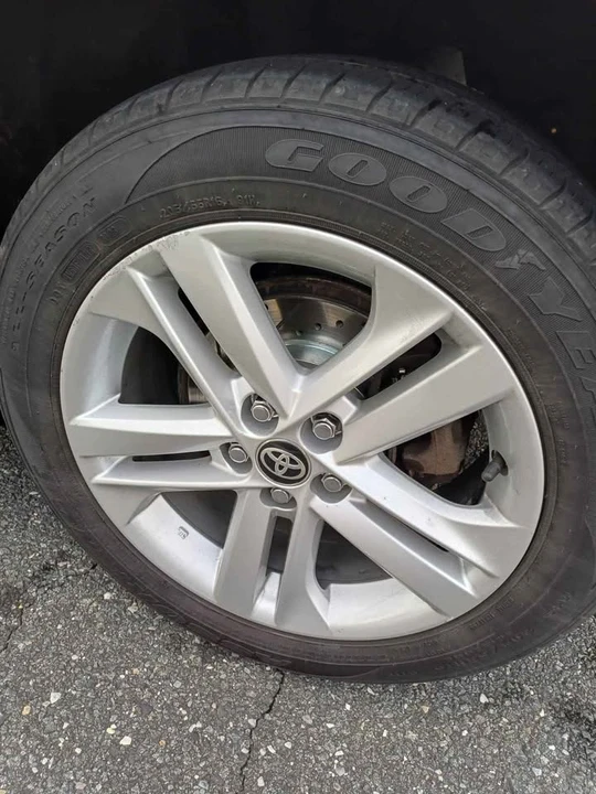 2020 Toyota Corolla 12th Gen - Image 9 of 12