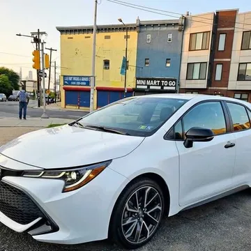 2020 Toyota Corolla Hatchback SE Nightshade Edition