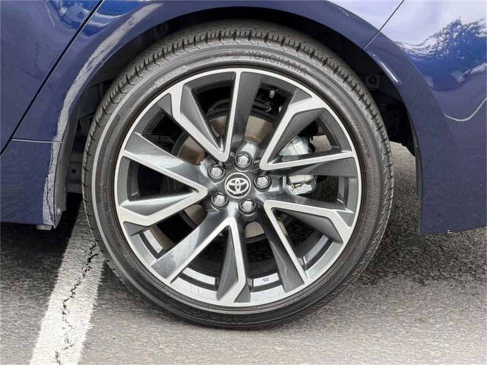 2020 Toyota Corolla 12th Gen - Image 12 of 31