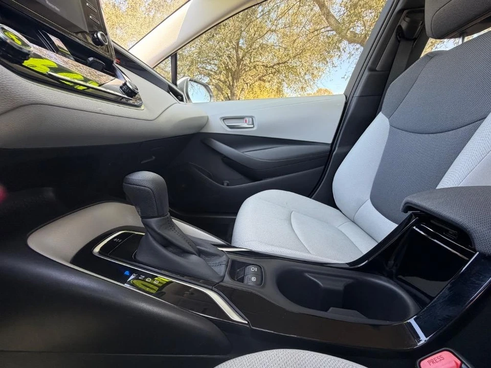 2020 Toyota Corolla 12th Gen - Image 11 of 21