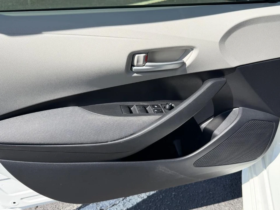 2020 Toyota Corolla 12th Gen - Image 3 of 21