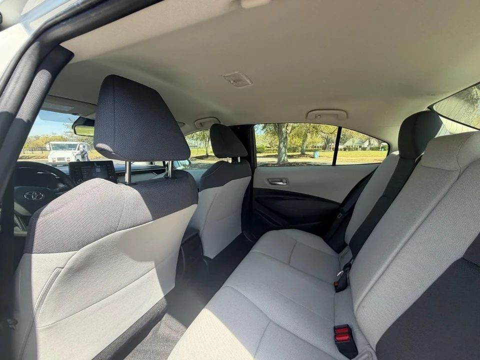2020 Toyota Corolla 12th Gen - Image 17 of 21