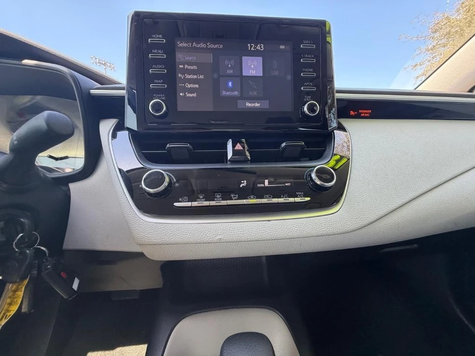 2020 Toyota Corolla 12th Gen - Image 10 of 21