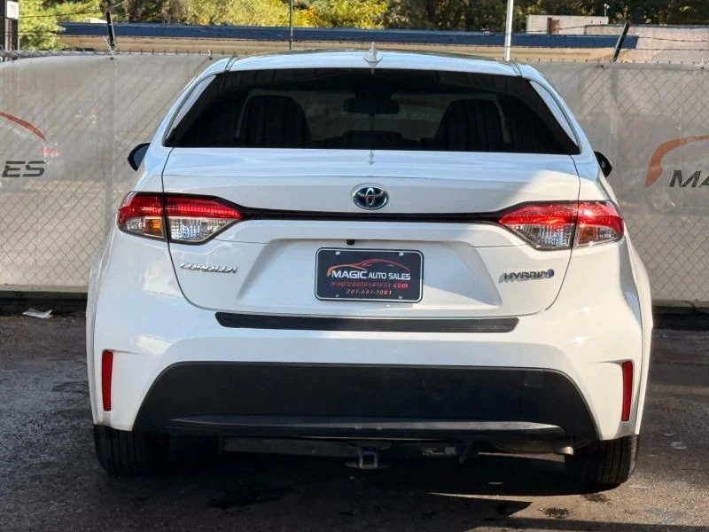 2020 Toyota Corolla 12th Gen - Image 10 of 12
