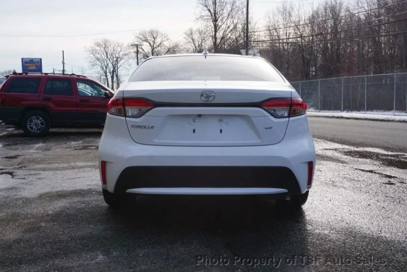 2020 Toyota Corolla 12th Gen - Image 6 of 12