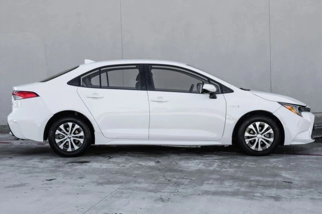 2020 Toyota Corolla 12th Gen - Image 8 of 21