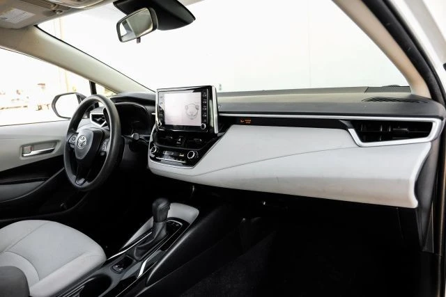 2020 Toyota Corolla 12th Gen - Image 15 of 21