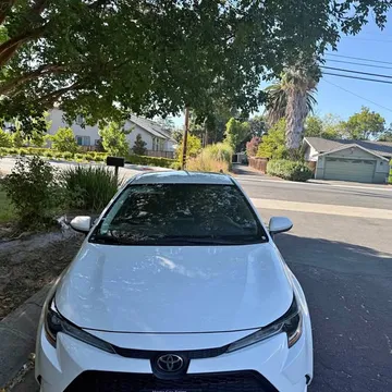 2020 Toyota Corolla LE Sedan 4D