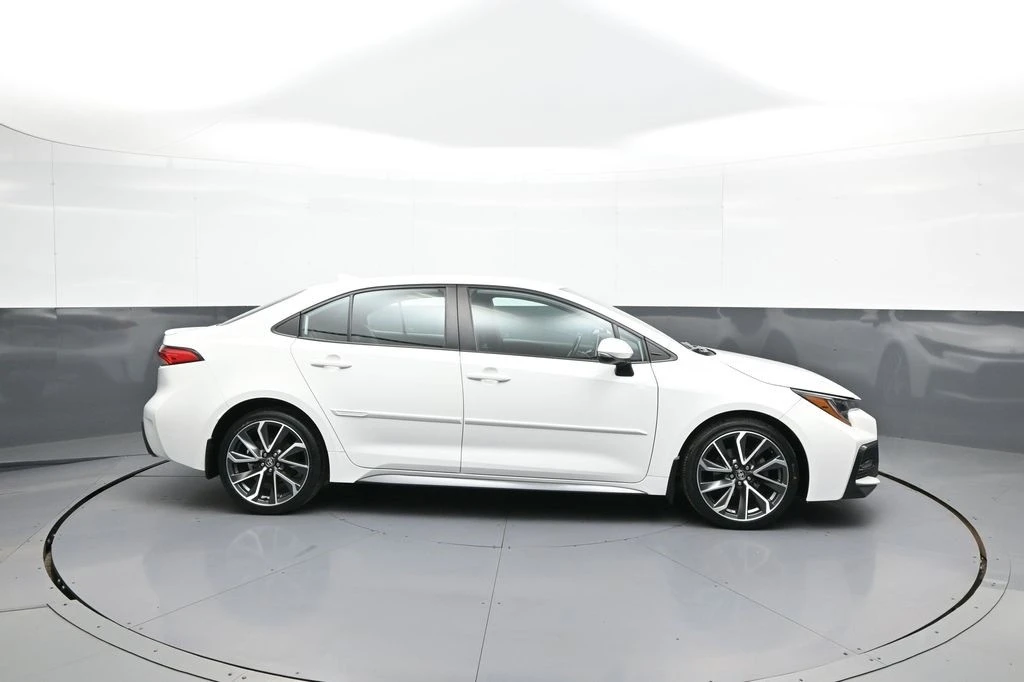 2020 Toyota Corolla 12th Gen - Image 5 of 12