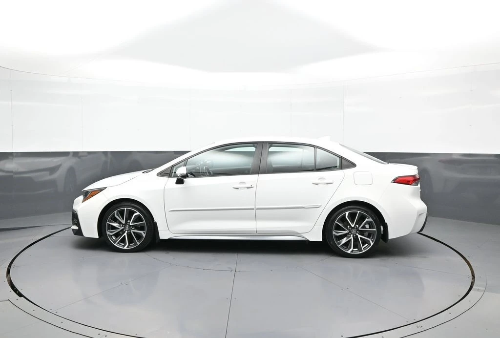 2020 Toyota Corolla 12th Gen - Image 9 of 12
