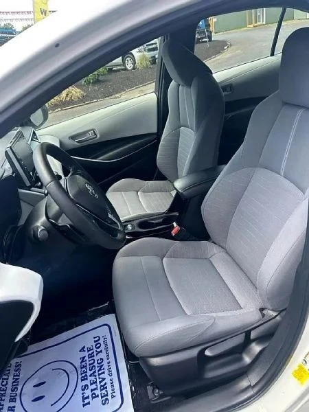 2020 Toyota Corolla 12th Gen - Image 5 of 12