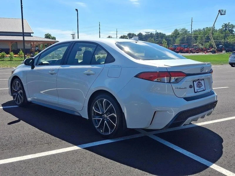 2020 Toyota Corolla 12th Gen - Image 4 of 12