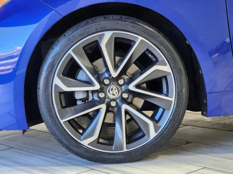 2020 Toyota Corolla 12th Gen - Image 9 of 12