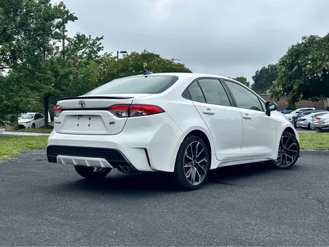 2020 Toyota Corolla 12th Gen - Image 4 of 15