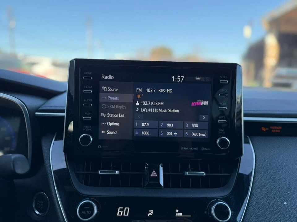 2020 Toyota Corolla 12th Gen - Image 14 of 21