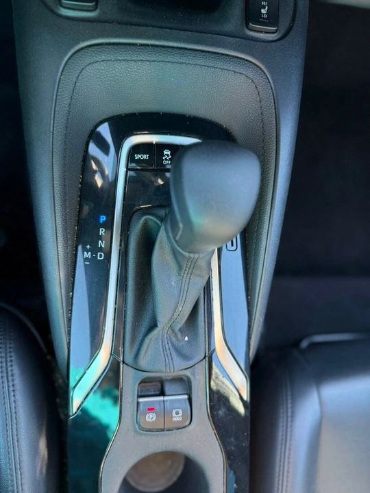2020 Toyota Corolla 12th Gen - Image 18 of 21