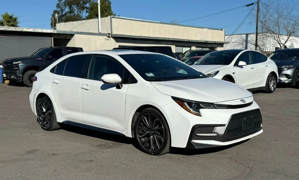 2020 Toyota Corolla 12th Gen - Image 3 of 21