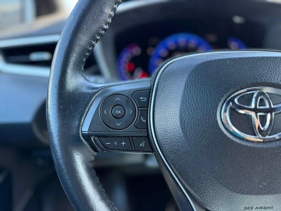 2020 Toyota Corolla 12th Gen - Image 11 of 21