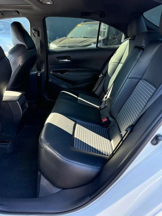 2020 Toyota Corolla 12th Gen - Image 8 of 21