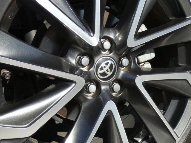 2020 Toyota Corolla 12th Gen - Image 20 of 21