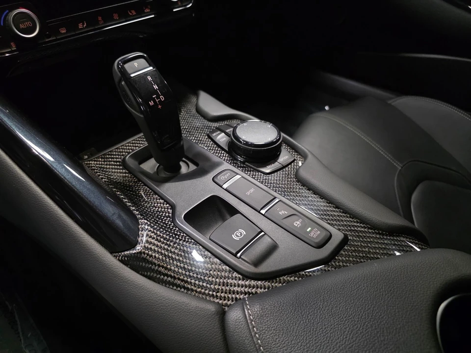 2020 Toyota GR Supra 5th Gen - Image 28 of 31