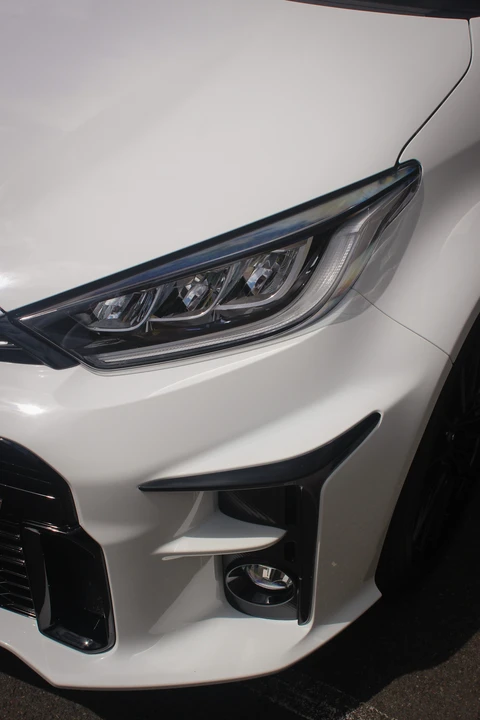 2020 Toyota Yaris - Image 24 of 31