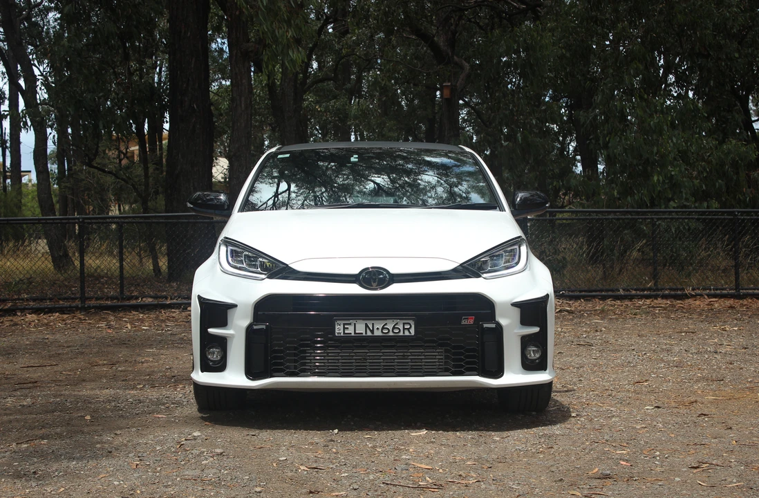 2020 Toyota Yaris - Image 15 of 31
