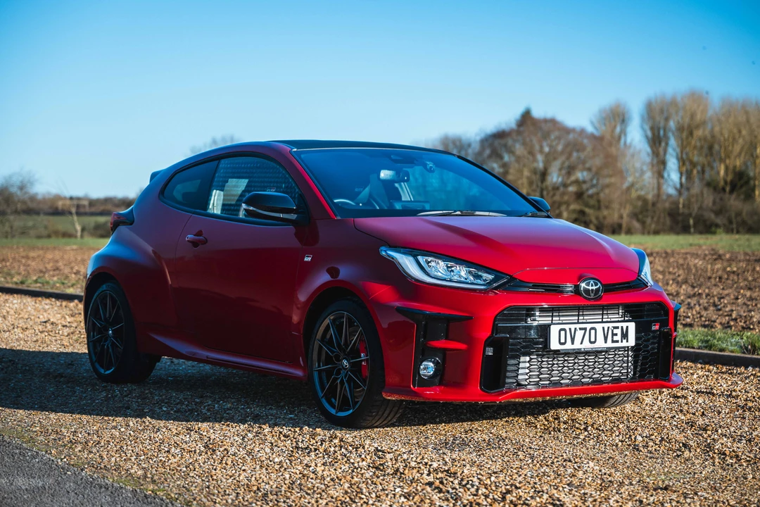 2020 Toyota Yaris - Image 10 of 31