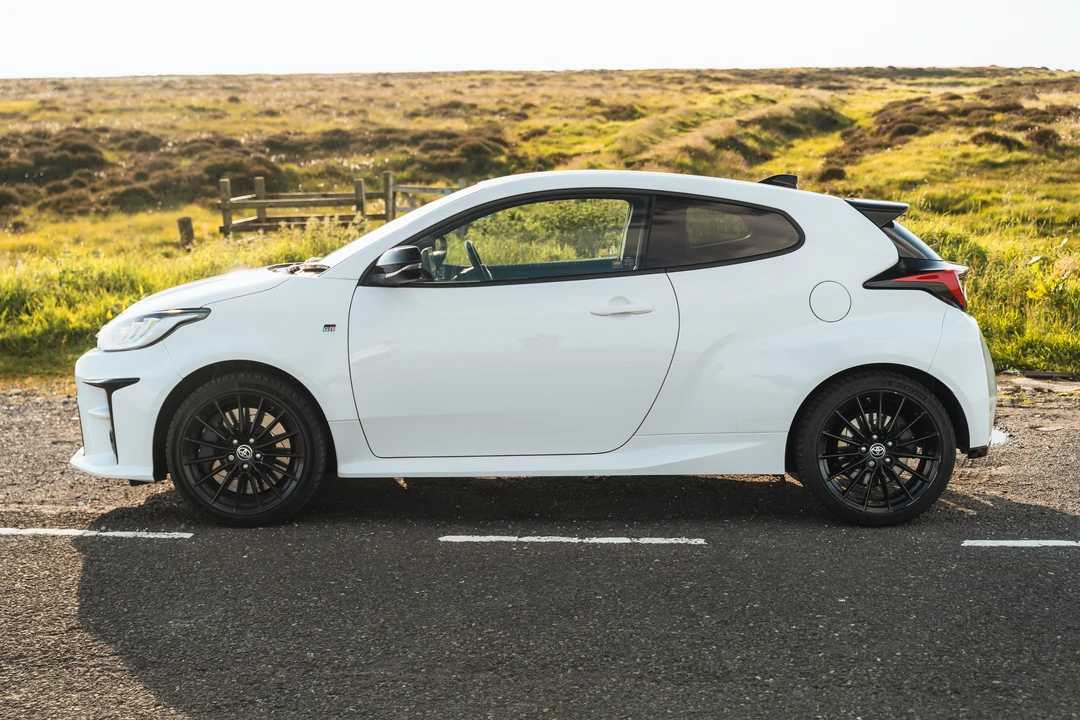 2020 Toyota Yaris - Image 4 of 31