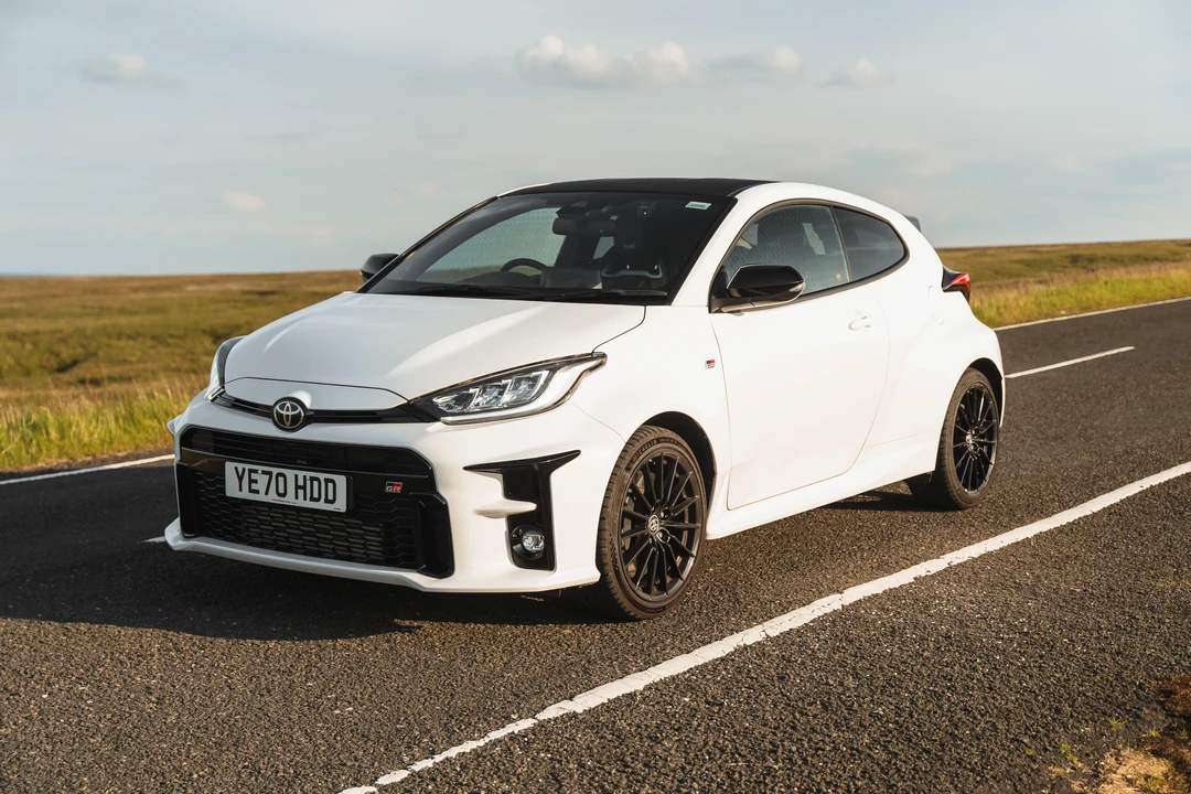 2020 Toyota Yaris - Image 3 of 31