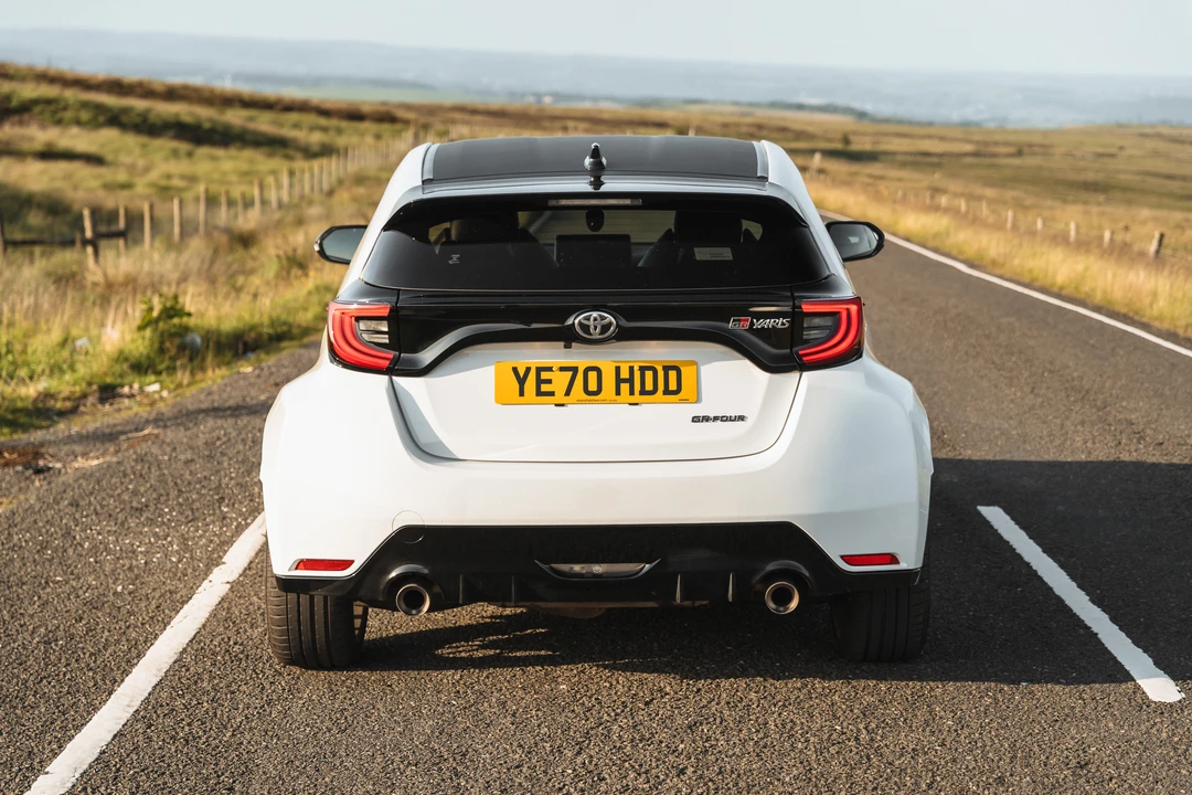 2020 Toyota Yaris - Image 6 of 31