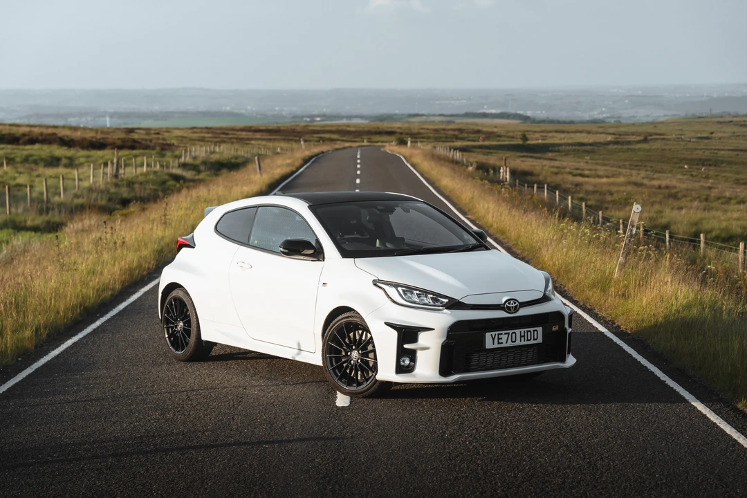 2020 Toyota Yaris - Image 20 of 31