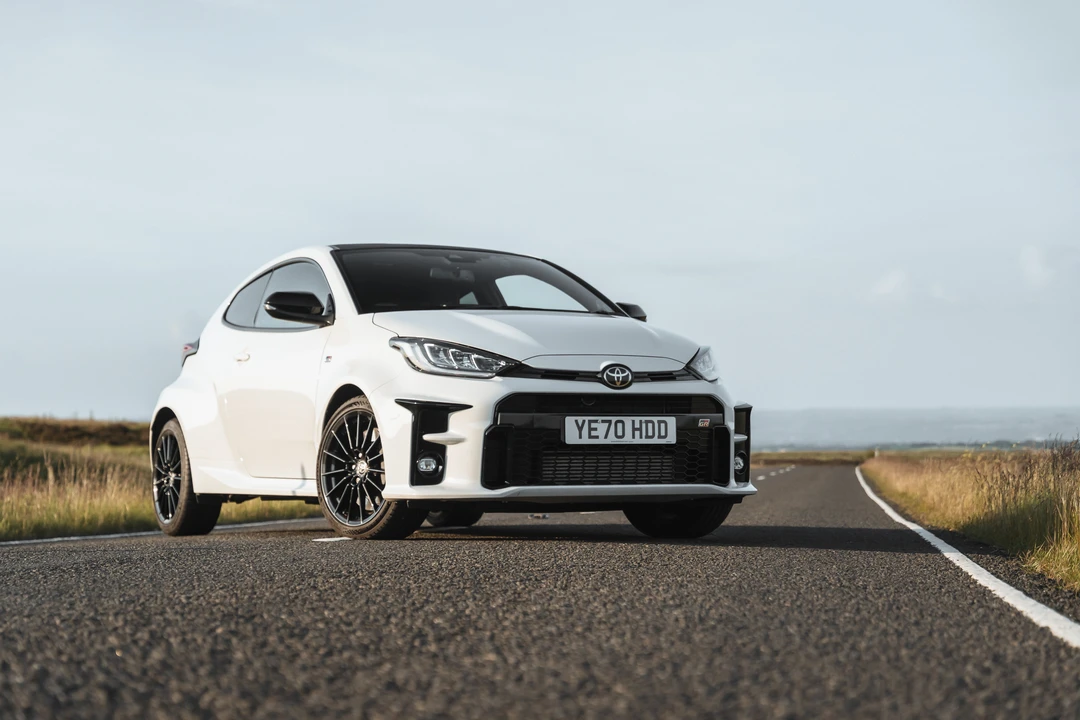 2020 Toyota Yaris - Image 19 of 31