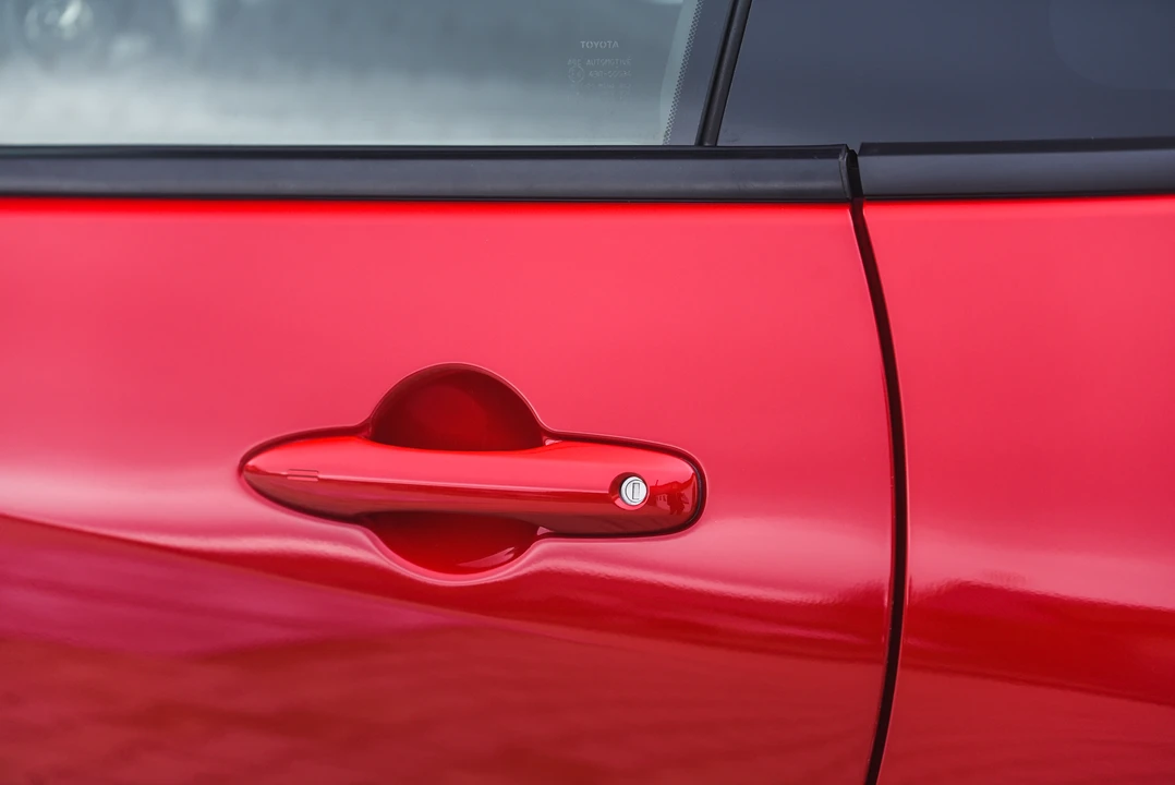 2020 Toyota Yaris - Image 27 of 31